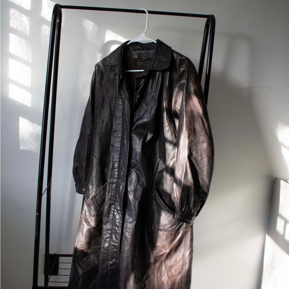 Elegant Vintage 100% Leather Brown Trench Coat